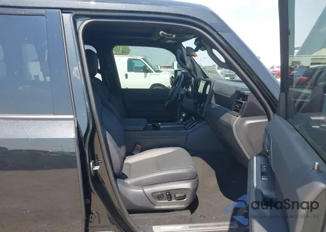 2025 Lexus Gx 550 Luxury+ from USA, damaged, VIN JTJVBCDX5S5049402